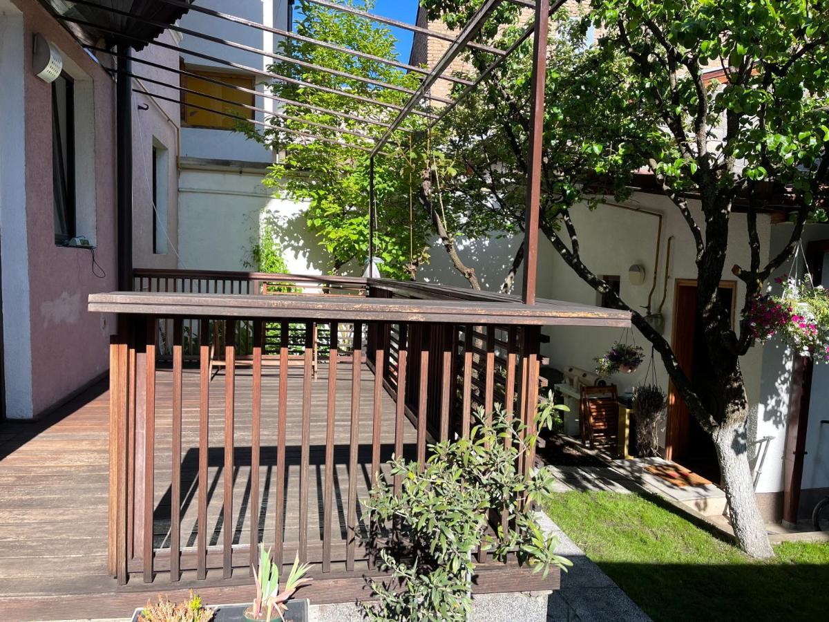 Apartments Music, Garden And Parking SJJ Exterior foto