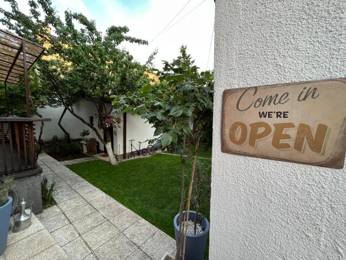 Apartments Music, Garden And Free Parking SJJ Exterior foto